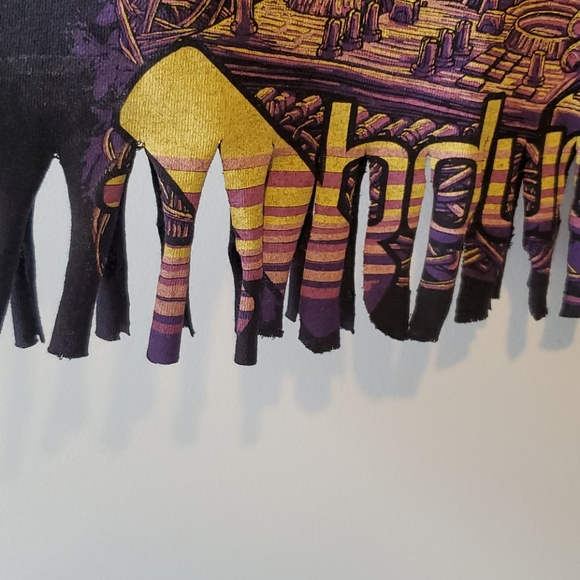 Custom Adbucted shirt - Picture 5 of 6